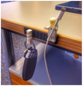 lego-holder